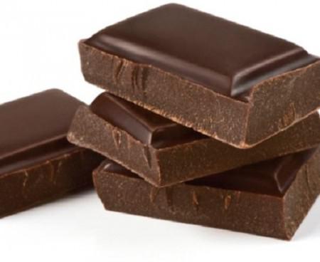 خواص شکلات تلخ | فواید شکلات تلخ برای سلامت پوست